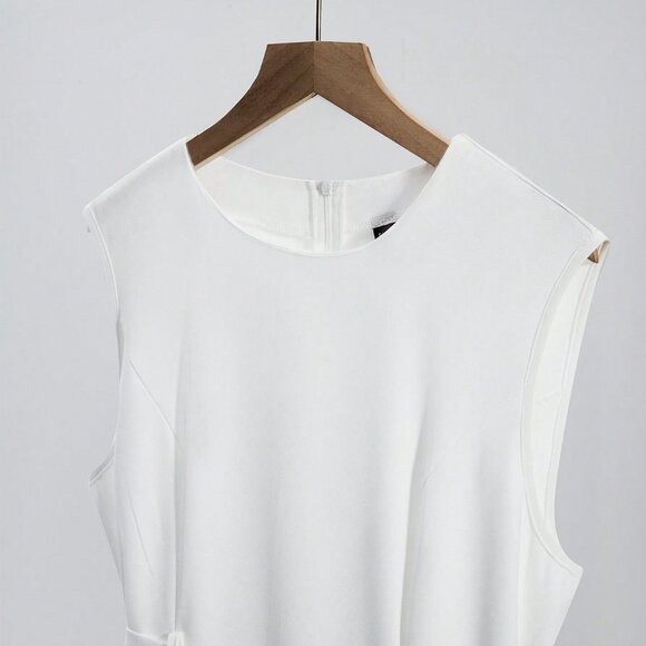 White Casual Women's French Sleeveless Cinched Waist Pleated Dress - Picture 5 of 6